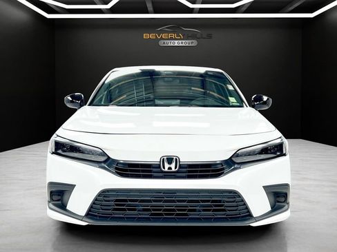 Used 2023 Honda Civic Sport image 8