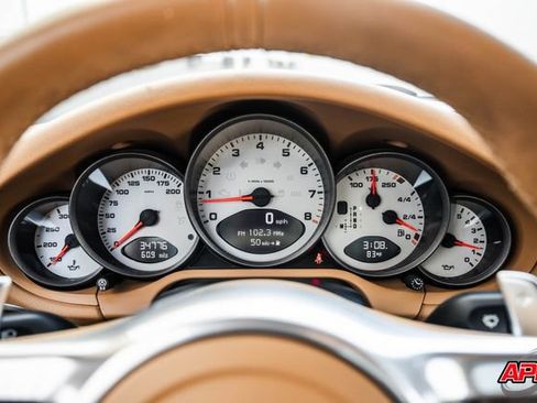 Used 2011 Porsche 911 Carrera 4S image 10