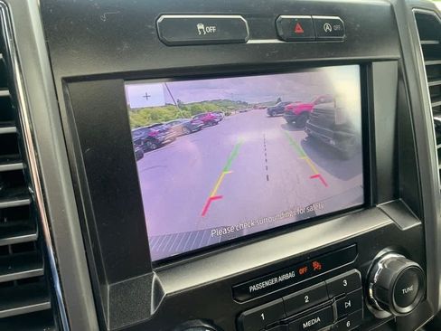 Used 2020 Ford F150 XLT w/ Equipment Group 302A Luxury AWD/4WD image 30