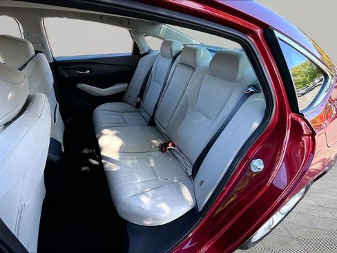 Used 2024 Honda Accord LX image 18