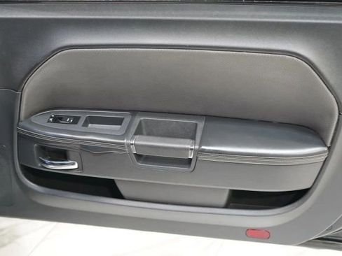 Used 2013 Dodge Challenger SRT8 w/ Harman Kardon Audio Group RWD image 34
