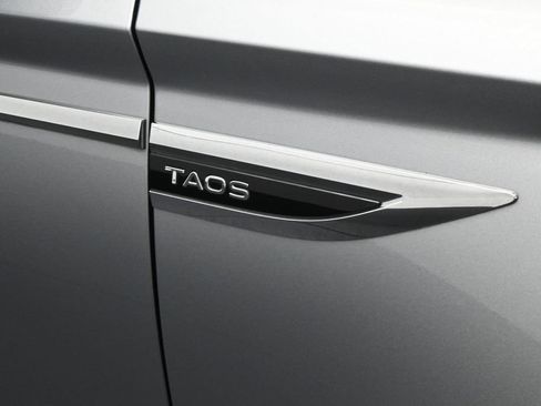 Used 2024 Volkswagen Taos S FWD image 38