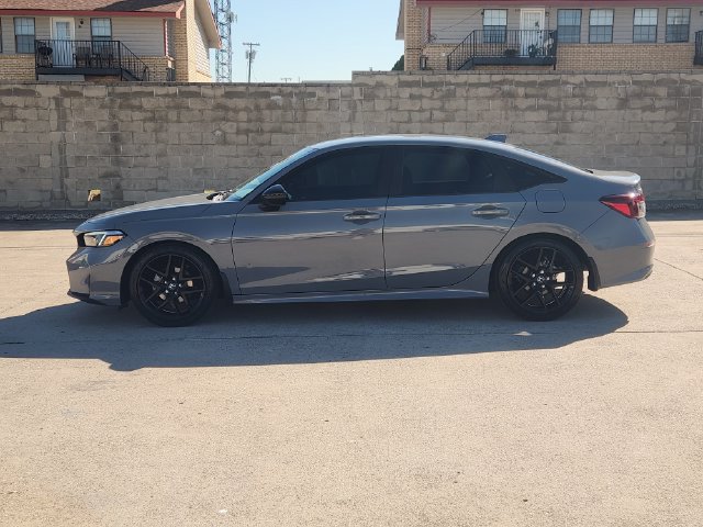 Used 2025 Honda Civic Sport image 12