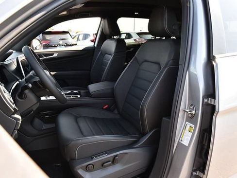 New 2026 Volkswagen Atlas Cross Sport SEL R-Line AWD/4WD image 19