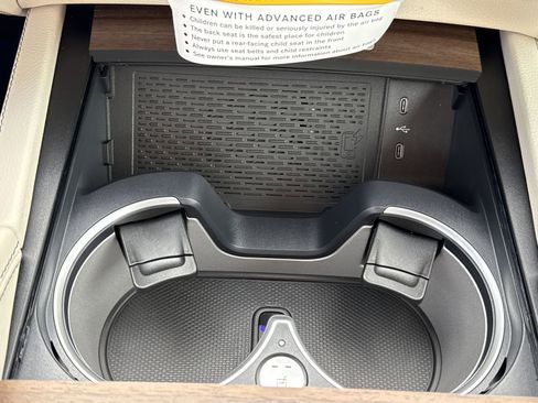 New 2026 Mercedes-Benz GLE 53 AMG 4MATIC image 36