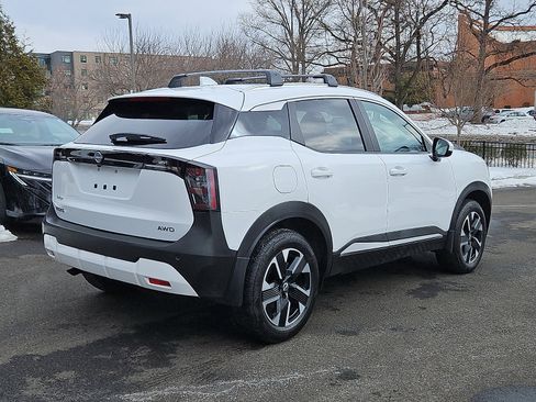 Certified 2025 Nissan Kicks SV w/ SV Premium Package image 6