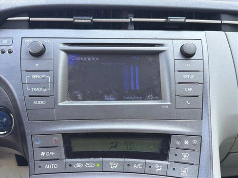 Used 2015 Toyota Prius Two FWD image 19