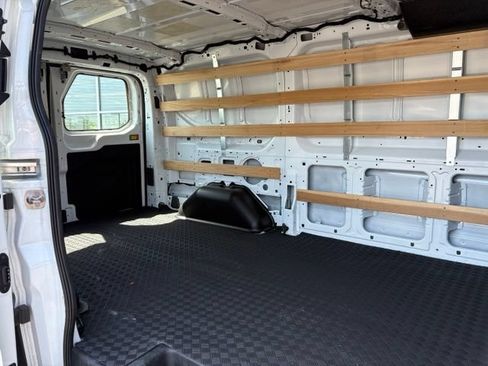 Certified 2025 Ford Transit 250 Low Roof w/ Exterior Upgrade Package RWD image 27