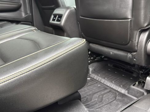 Used 2022 GMC Terrain AT4 w/ Tech Package image 25