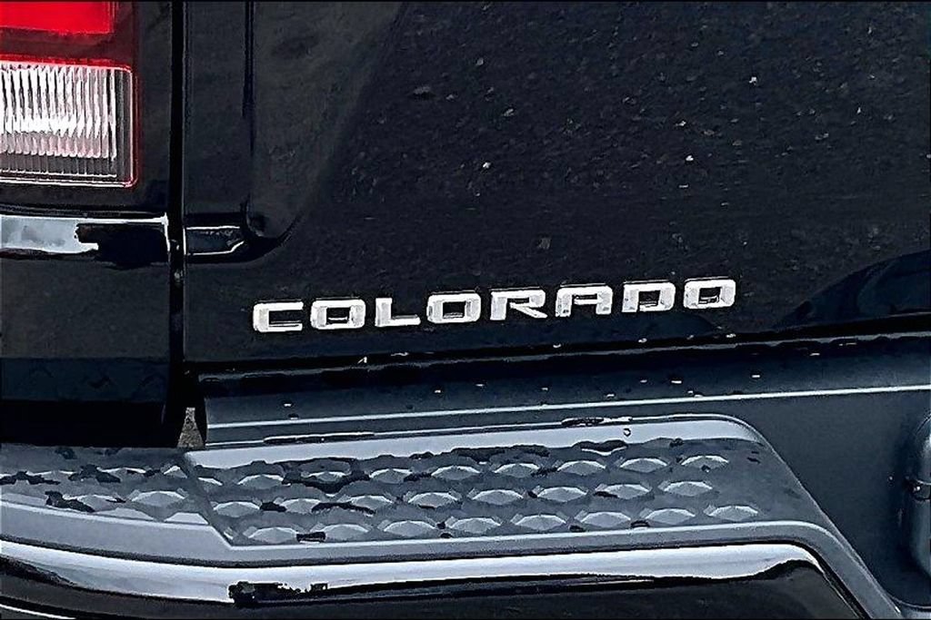 New 2026 Chevrolet Colorado LT w/ LT Convenience Package RWD image 9