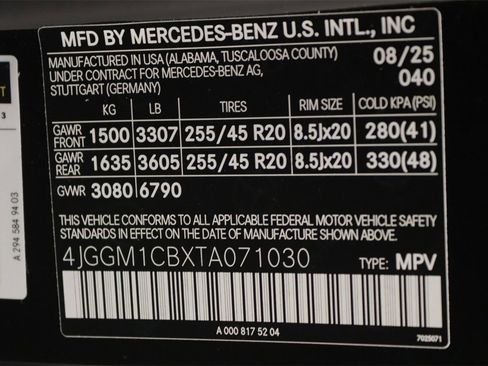 New 2026 Mercedes-Benz EQE 320 4MATIC SUV image 14