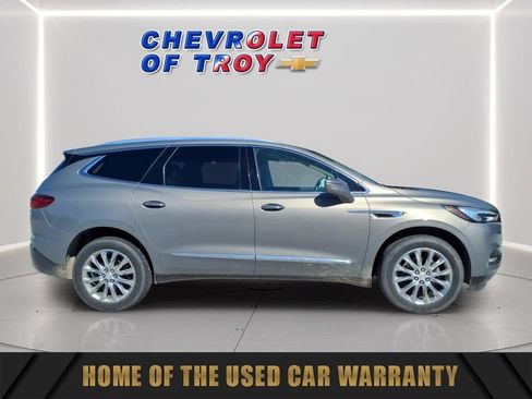 Used 2019 Buick Enclave Essence FWD image 10