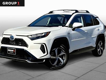 Used 2023 Toyota RAV4 SE