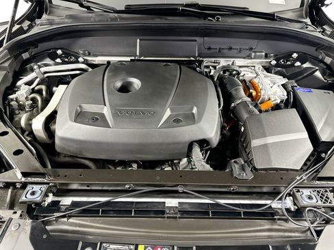 Used 2024 Volvo XC60 T8 Plus w/ Protection Package Premier image 22