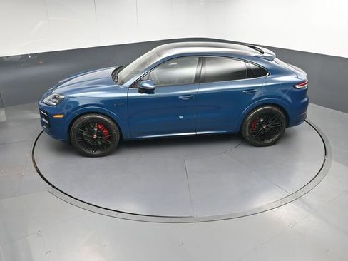 New 2025 Porsche Cayenne S image 35