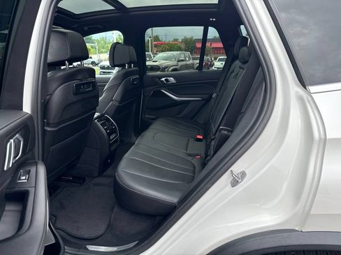 Used 2021 BMW X5 xDrive40i w/ Premium Package 2 AWD/4WD image 14