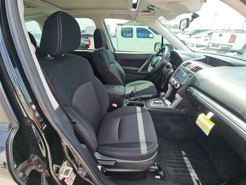 Used 2017 Subaru Forester 2.5i Premium AWD/4WD image 14