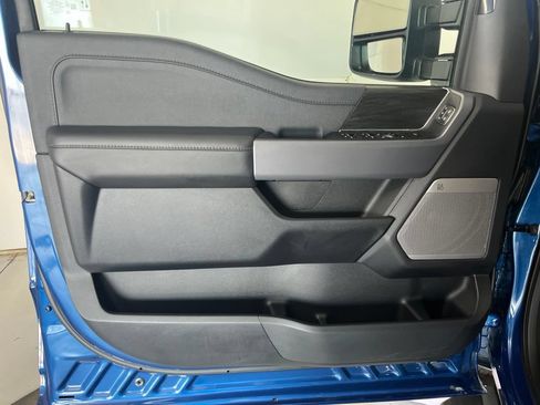 Used 2025 Ford F150 Lariat w/ Equipment Group 502A High AWD/4WD image 25