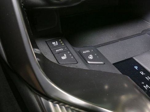 Used 2024 Lexus LX 600 F Sport image 35