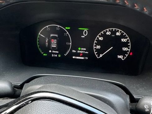 Used 2025 Honda CR-V Sport Touring image 5