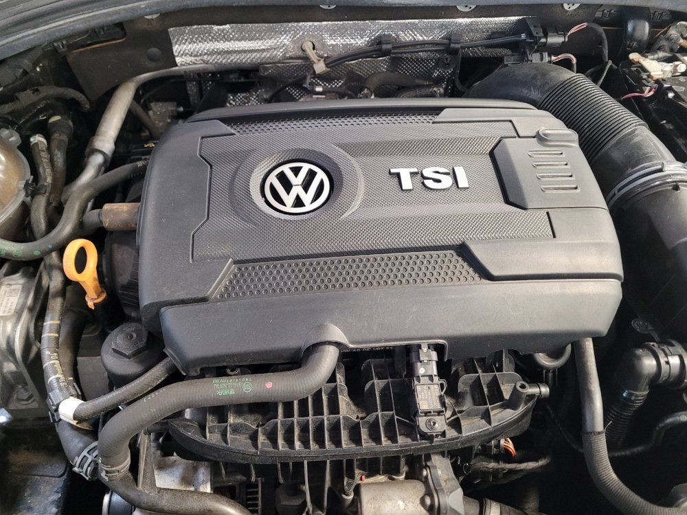 Used 2019 Volkswagen Jetta GLI FWD image 30
