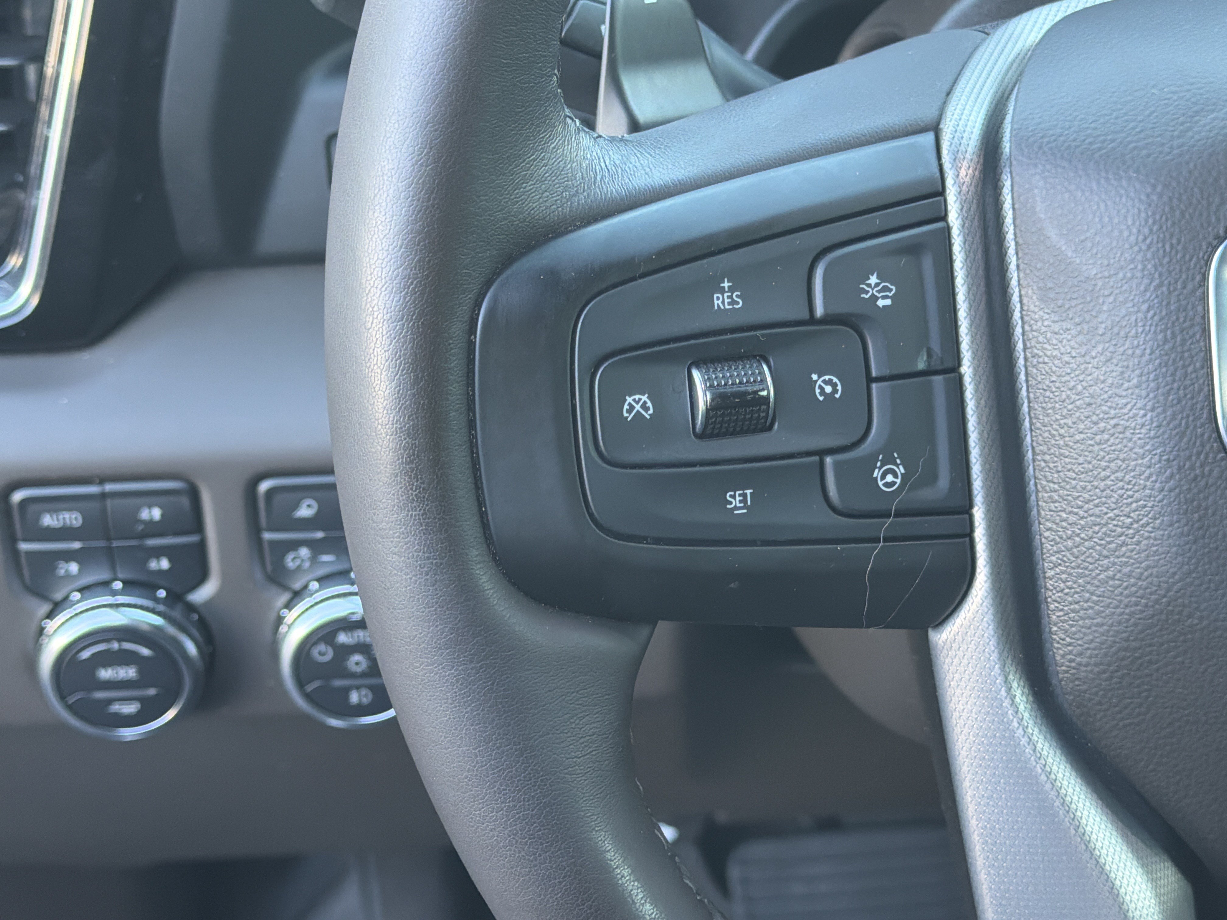 Used 2025 GMC Sierra 1500 Denali AWD/4WD image 19