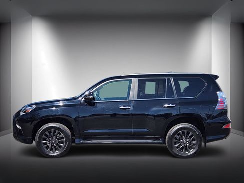 Used 2020 Lexus GX 460 Premium w/ Premium Package AWD/4WD image 2