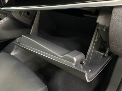 Used 2023 Nissan Rogue SL w/ SL Premium Package image 26