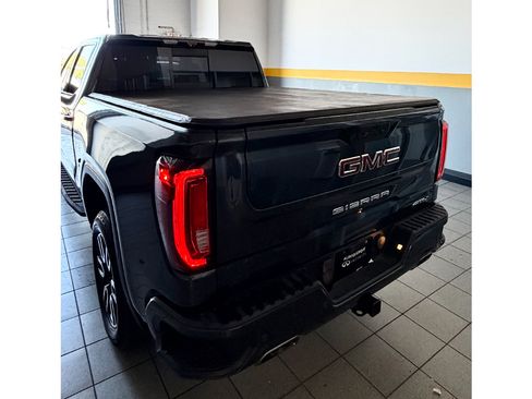 Used 2021 GMC Sierra 1500 AT4 w/ AT4 Value Package AWD/4WD image 15