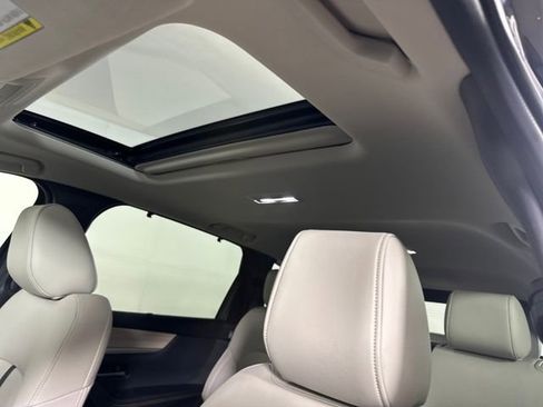 Used 2024 MAZDA CX-90 3.3 Turbo w/ Preferred Package image 12