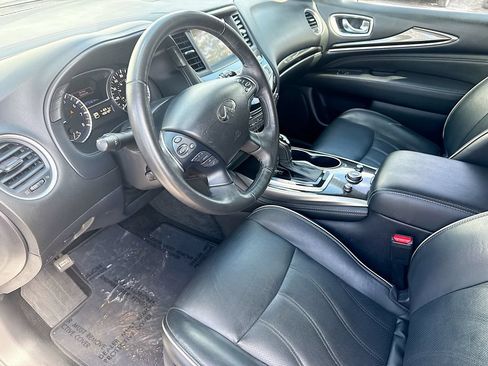 Used 2019 INFINITI QX60 Luxe w/ Essential Package FWD image 27