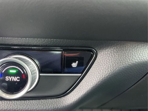 Certified 2025 Honda HR-V EX-L image 28
