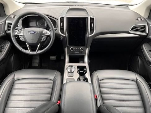 Used 2024 Ford Edge SEL w/ Convenience Package image 13