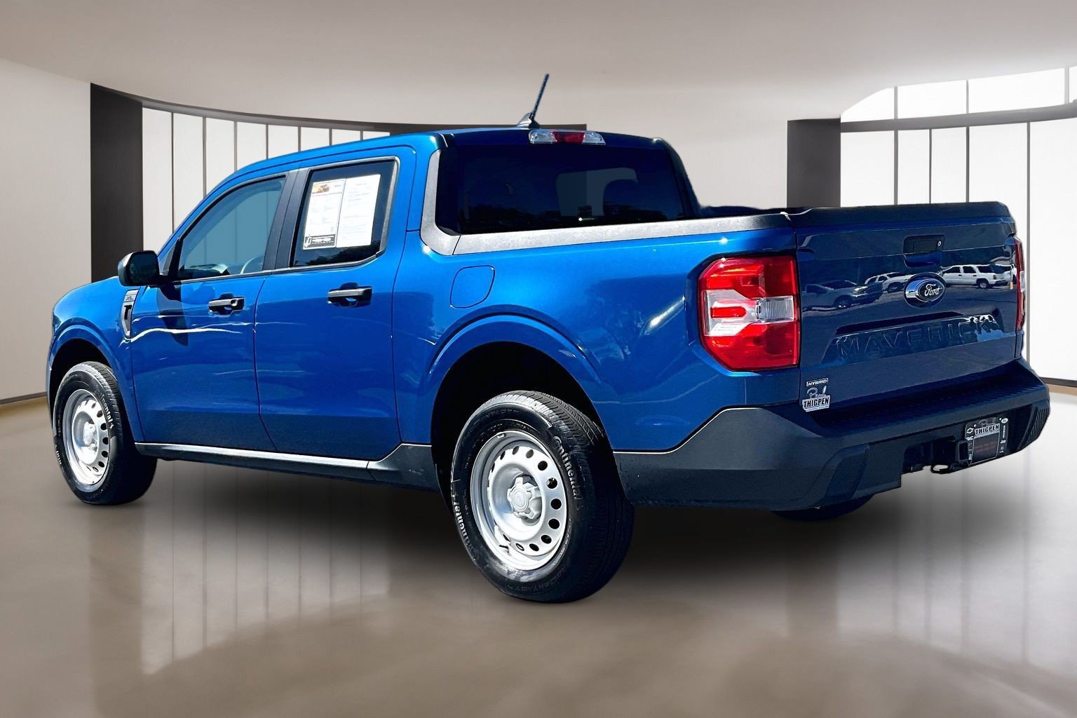 Used 2024 Ford Maverick XL FWD image 5