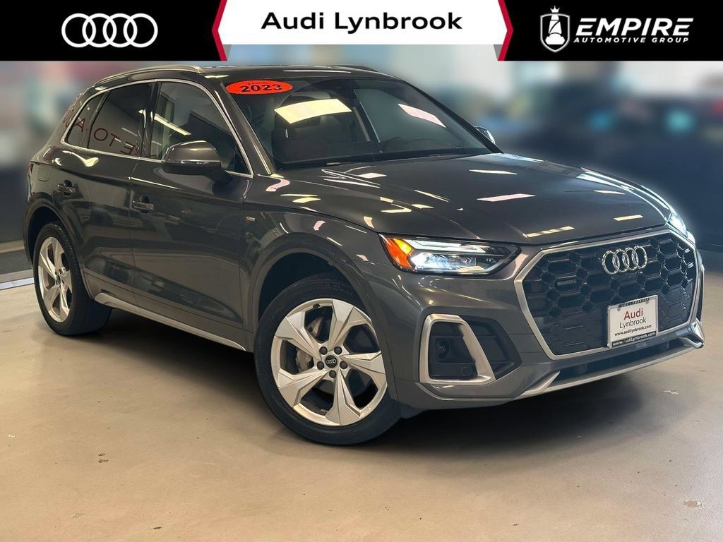 Used 2023 Audi Q5 2.0T Premium Plus w/ Premium Plus Package AWD/4WD image 1