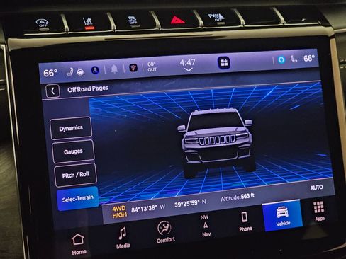 New 2025 Jeep Grand Cherokee Limited image 28