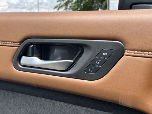 New 2026 Nissan Pathfinder Platinum FWD image 15