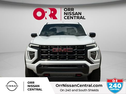 Used 2025 GMC Canyon AT4 w/ Technology Plus Package AWD/4WD image 2