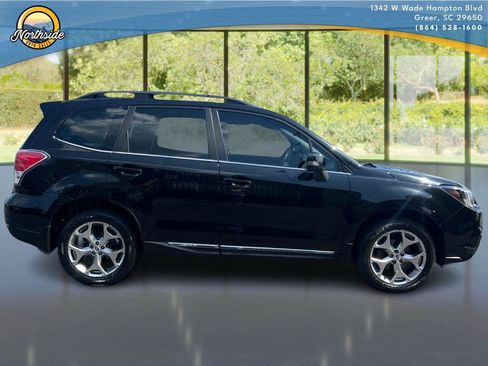 Used 2017 Subaru Forester 2.5i Touring AWD/4WD image 24