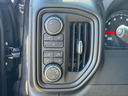 Used 2024 Chevrolet Silverado 2500 Custom w/ Custom Value Package AWD/4WD image 27