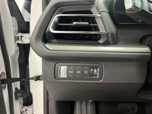 New 2026 Chevrolet Traverse LT AWD/4WD image 14