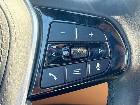 Used 2021 BMW 530i xDrive w/ Convenience Package image 38