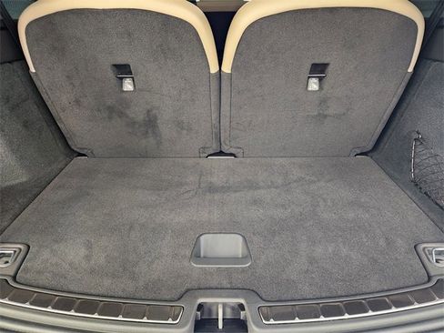 New 2025 Volvo EX90 Plus image 31