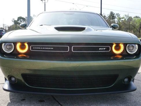 Used 2022 Dodge Challenger GT w/ Plus Package image 8