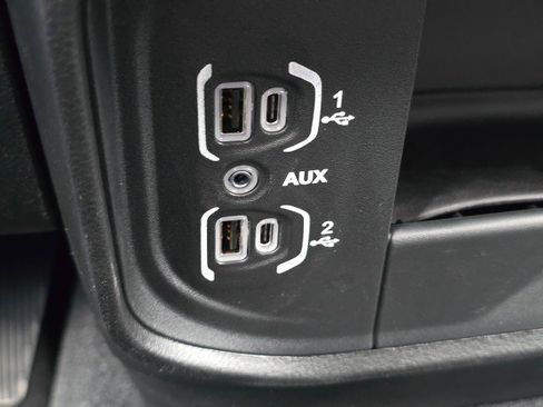 New 2026 RAM 2500 Big Horn AWD/4WD image 39