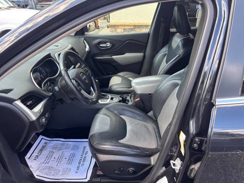 Used 2014 Jeep Cherokee Limited FWD image 9
