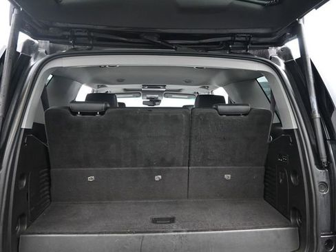 Used 2017 GMC Yukon SLT w/ Open Road Package image 19