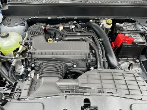New 2026 Ford Maverick Lariat w/ Black Appearance Package AWD/4WD image 12