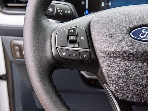 New 2025 Ford Maverick XLT w/ XLT Luxury Package image 9