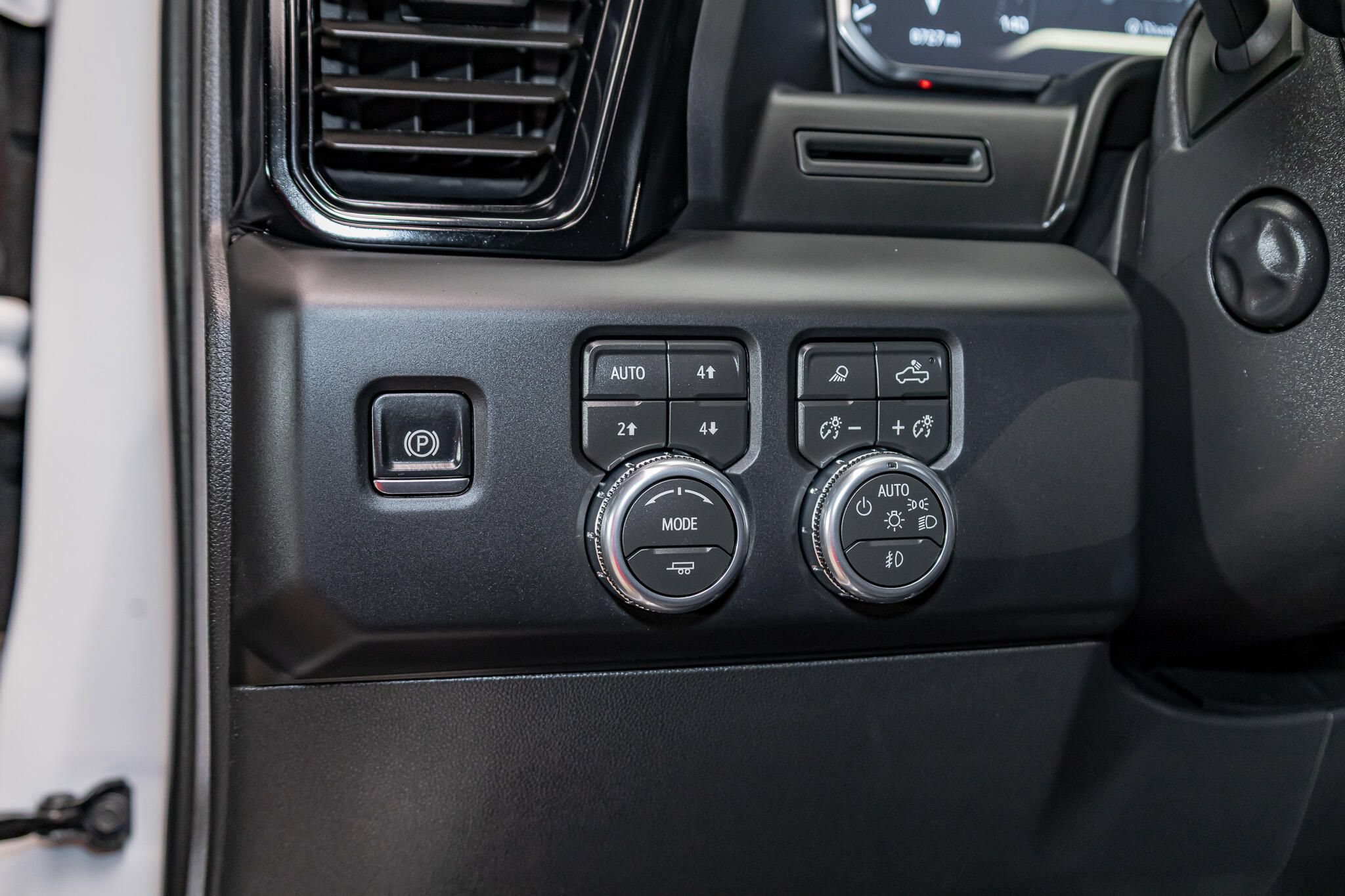 Used 2026 GMC Sierra 1500 AT4 AWD/4WD image 18